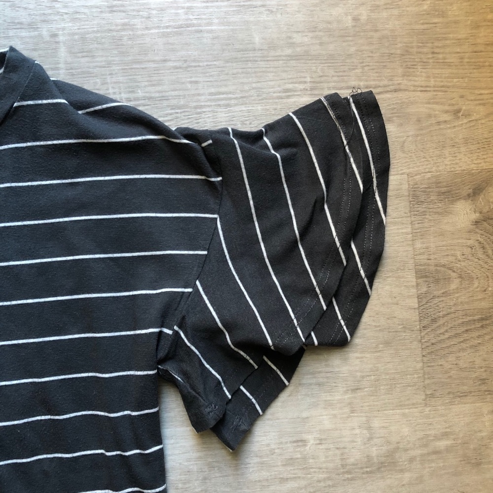 Lush Flutter Sleeves Top Size M - image 3